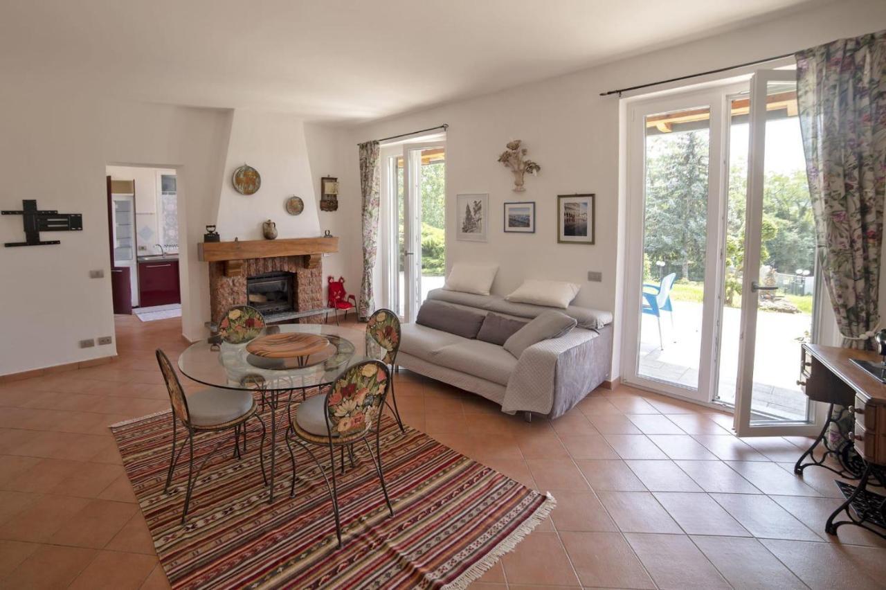 Casa Vacanze Al Capriano Appartamento Mora Cantello Exterior photo